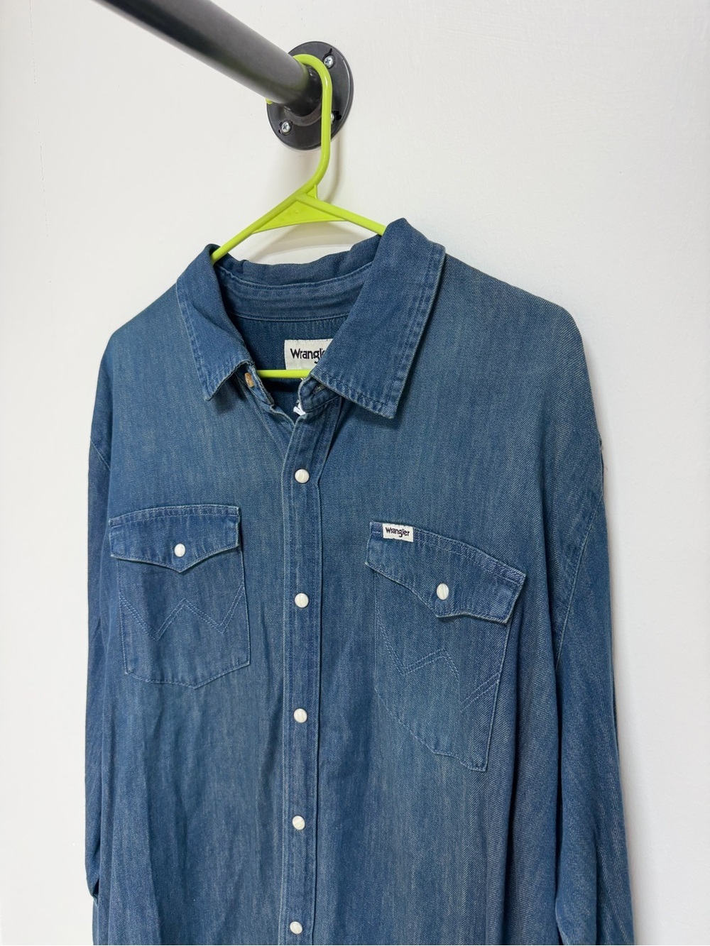 Wrangler Men's Blue Denim Button-Down Shirt